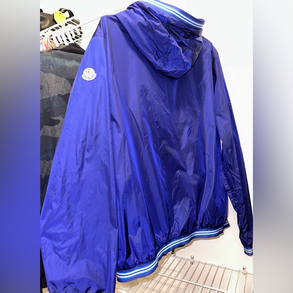 Men’s Moncler hooded windbreaker - size 5 - Picture 2 of 4